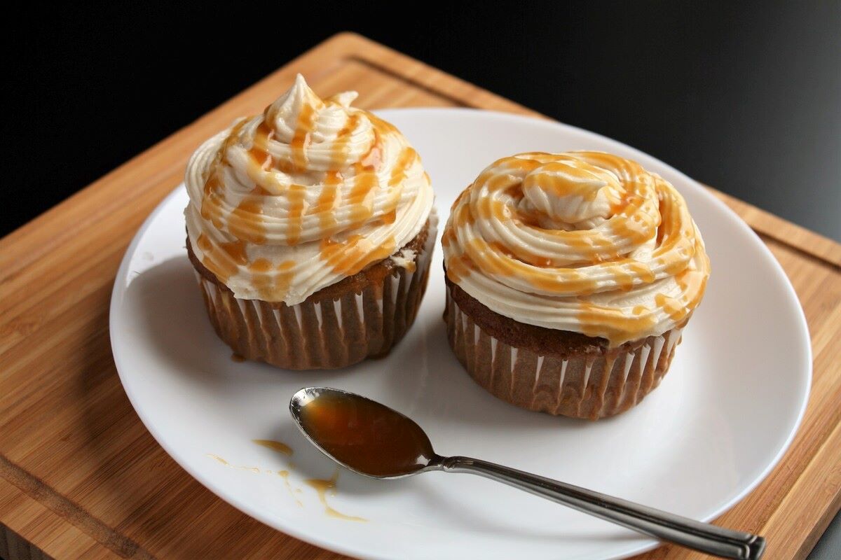 caramel-cupcakes-recipe