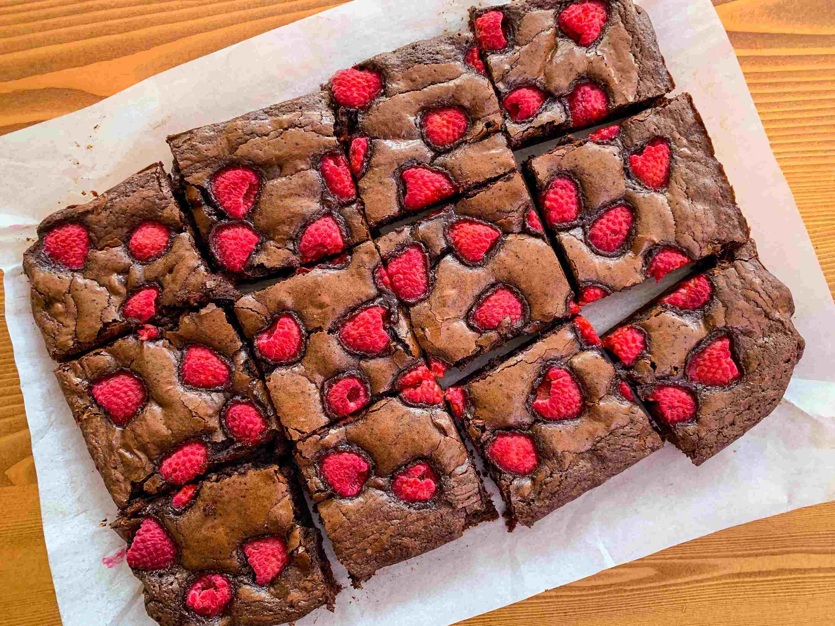 chocolate-raspberry-brownies-recipe