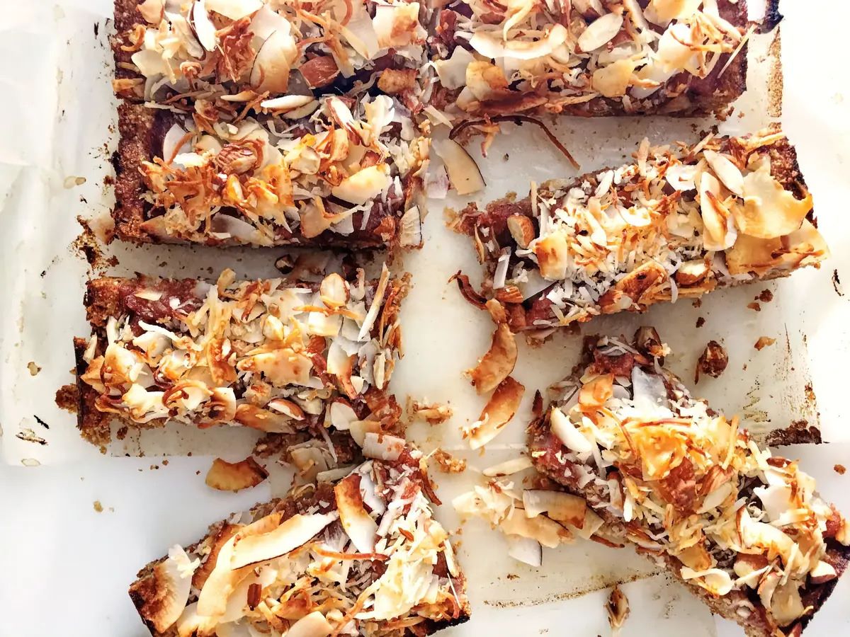 coconut-date-bars-recipe