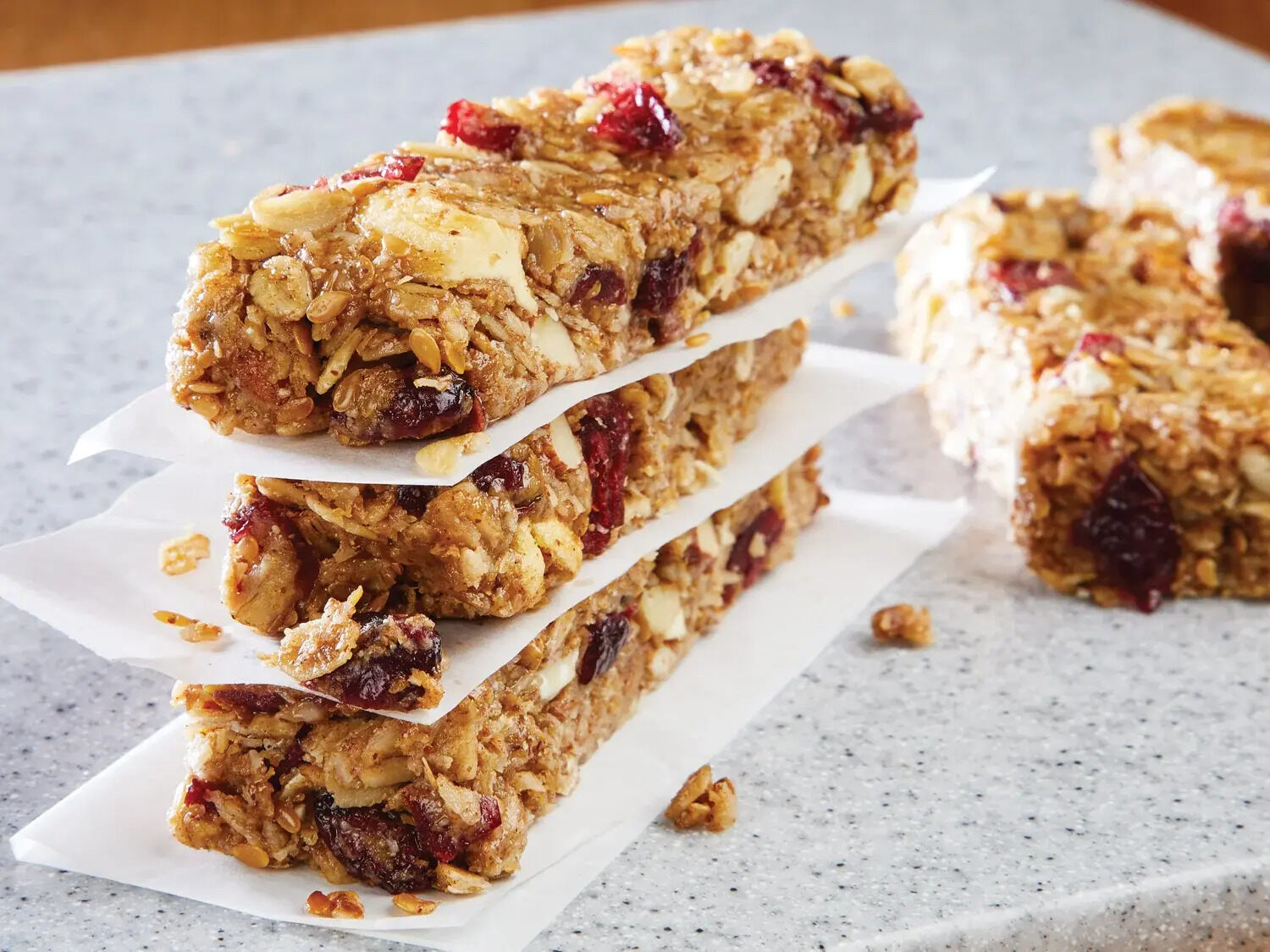 cranberry-almond-oatmeal-bars-recipe