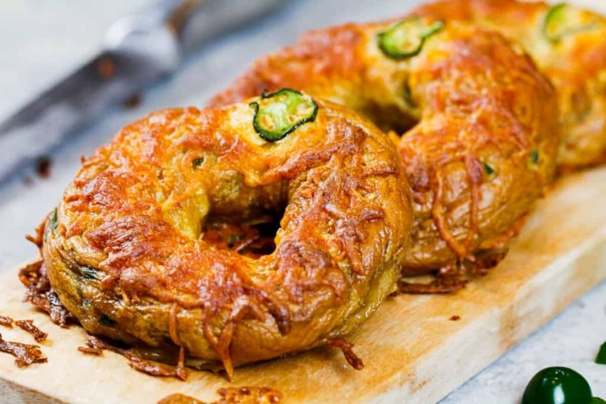 jalapeno-cheddar-bagels-recipe