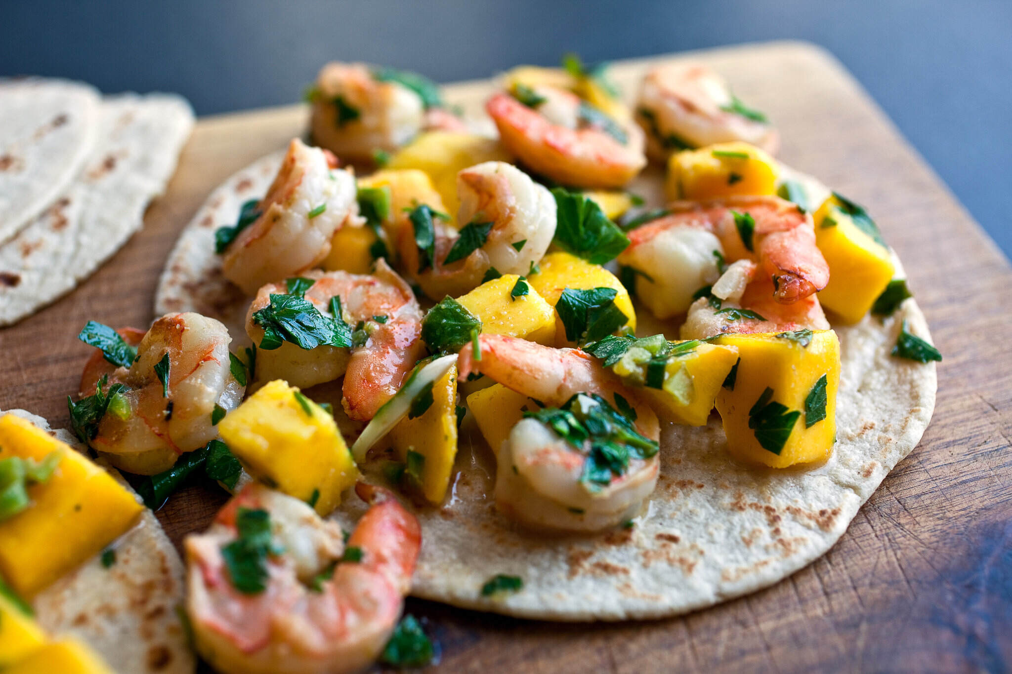 mango-salsa-shrimp-tacos-recipe