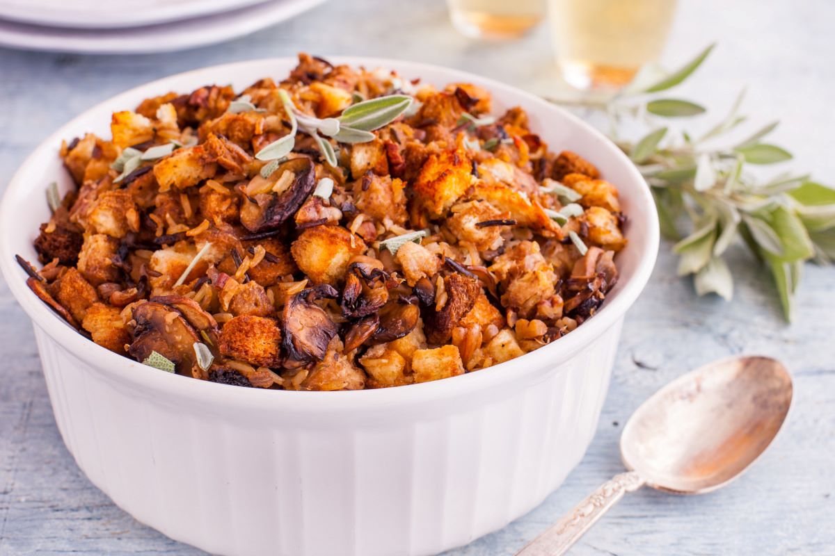 mushroom-and-wild-rice-stuffing-recipe