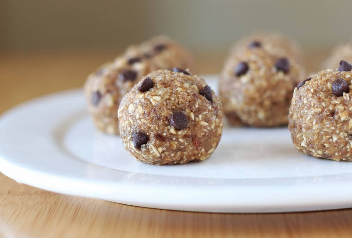 oatmeal-chocolate-chip-bites-recipe