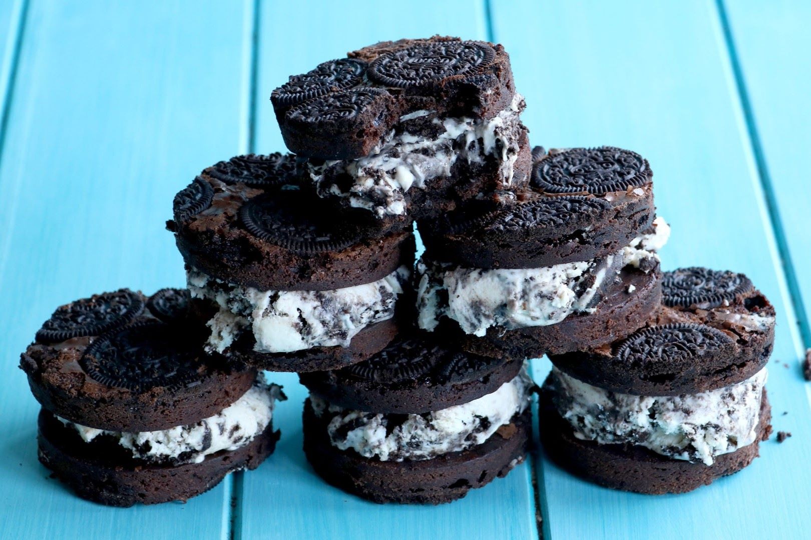 oreo-ice-cream-sandwich-recipe