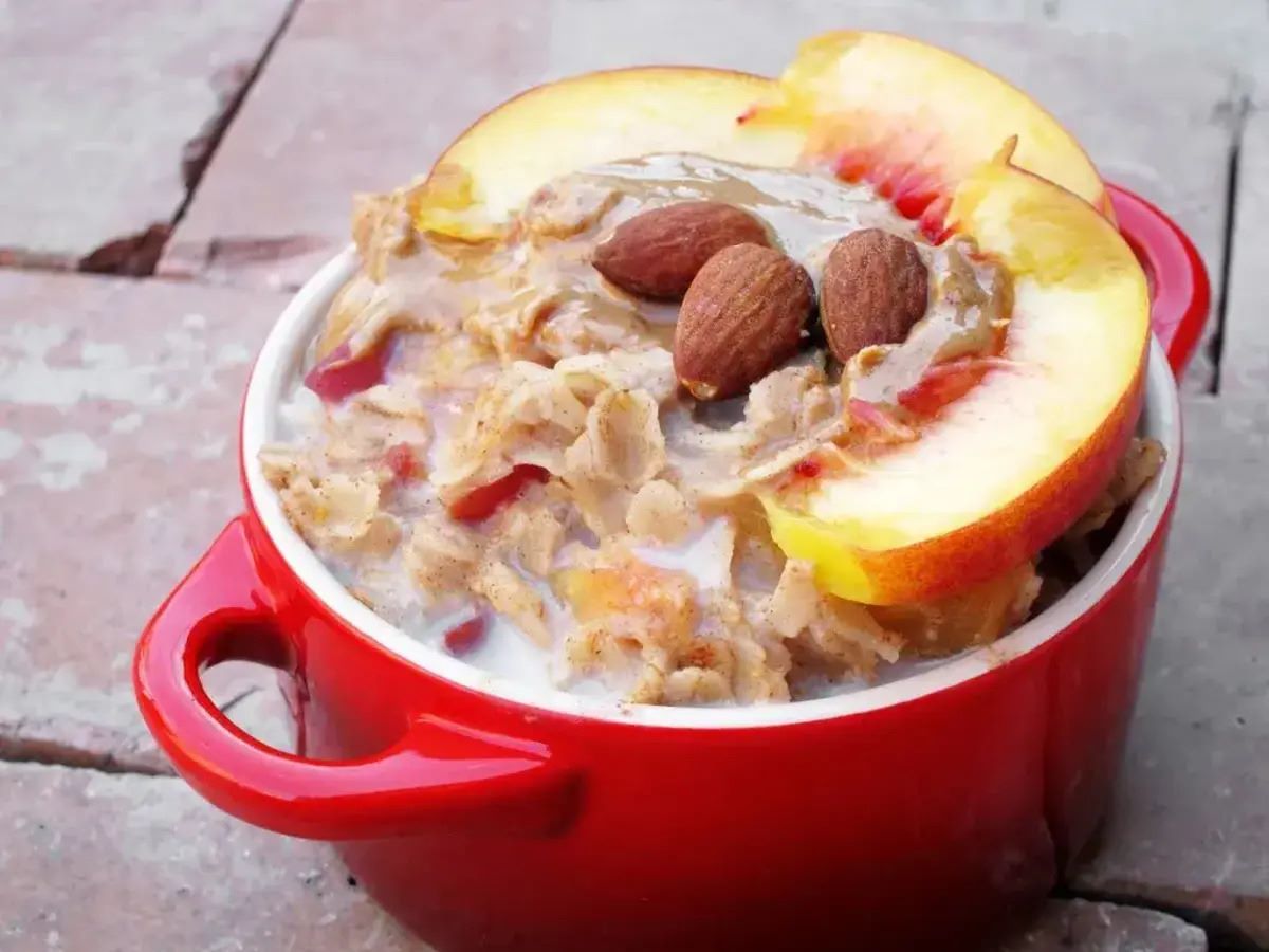 peach-almond-oatmeal-recipe