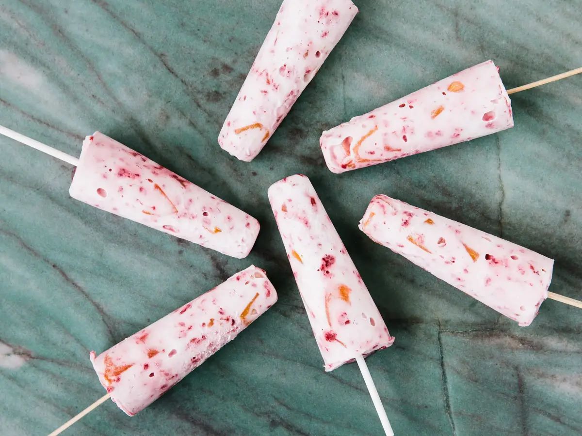 peach-raspberry-pops-recipe