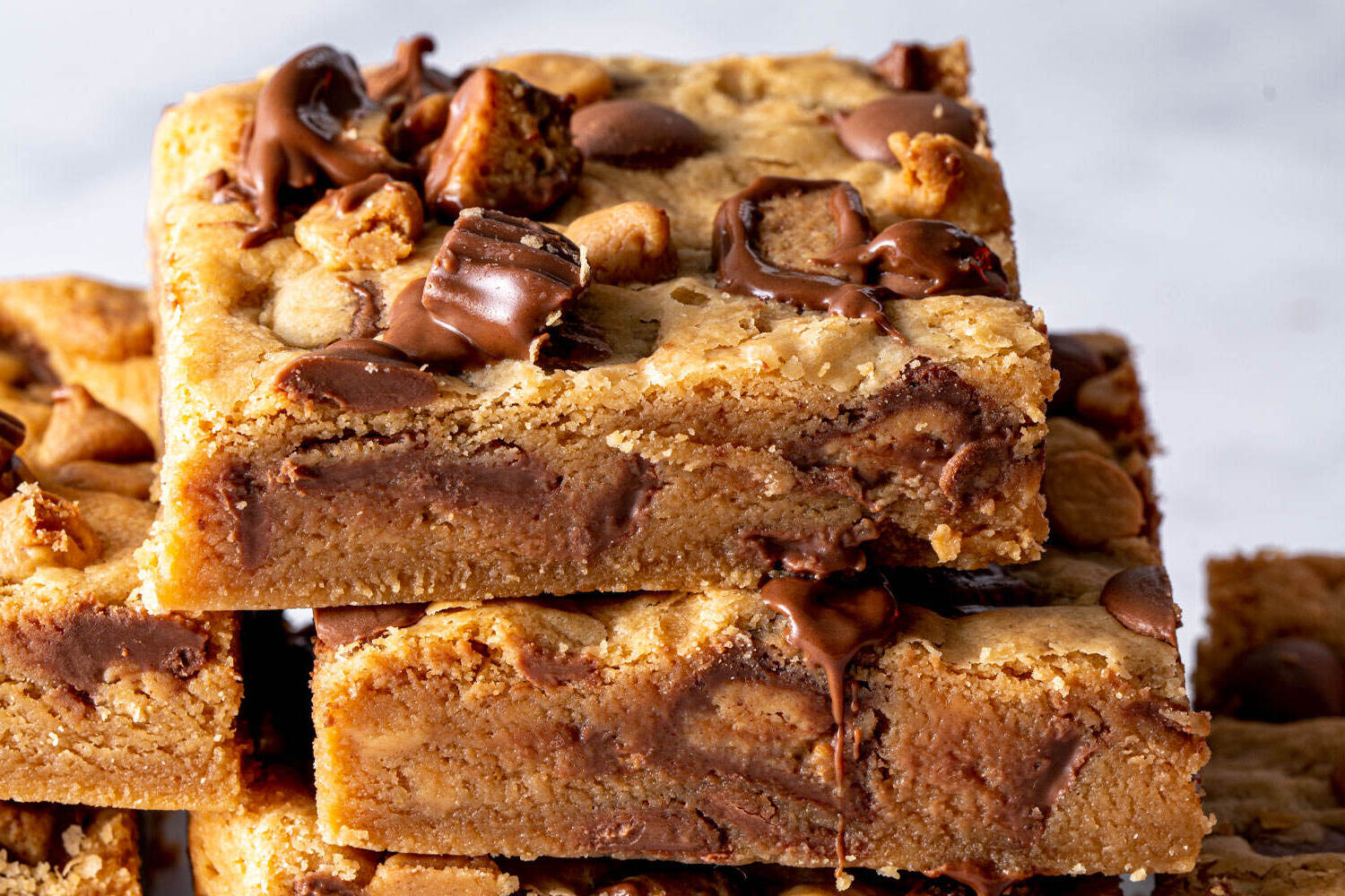 peanut-butter-cookie-bars-recipe