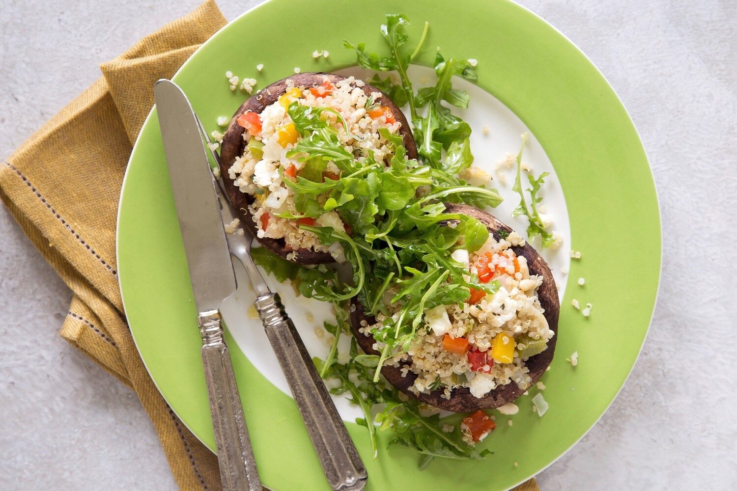 portobello-mushrooms-quinoa-salad-recipe