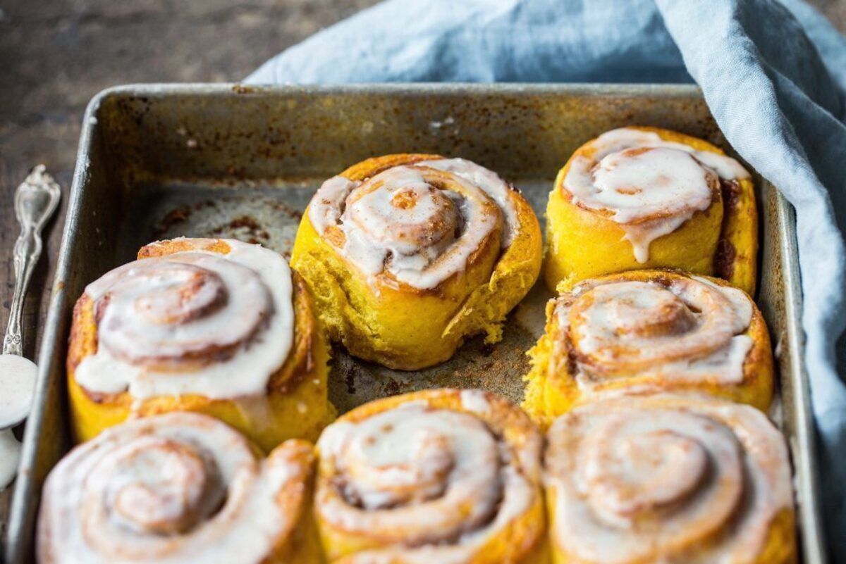 pumpkin-spice-buns-recipe