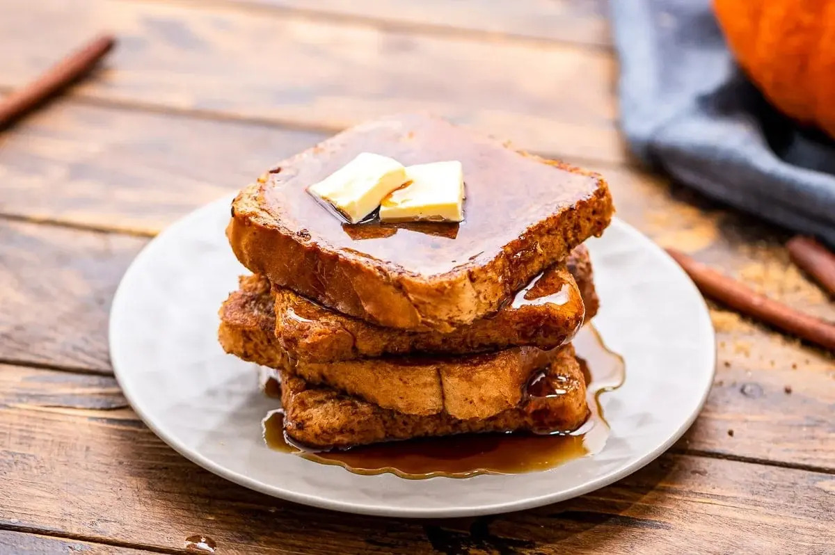 pumpkin-spice-french-toast-recipe