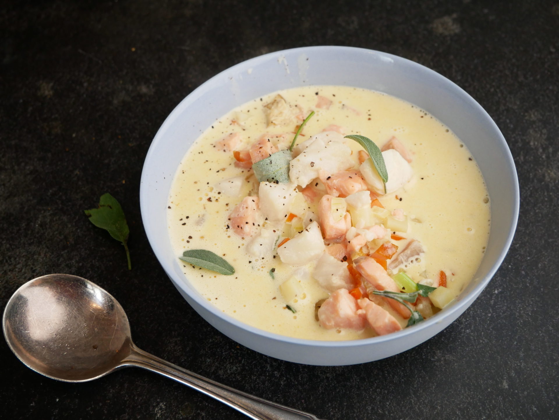 seafood-chowder-recipe