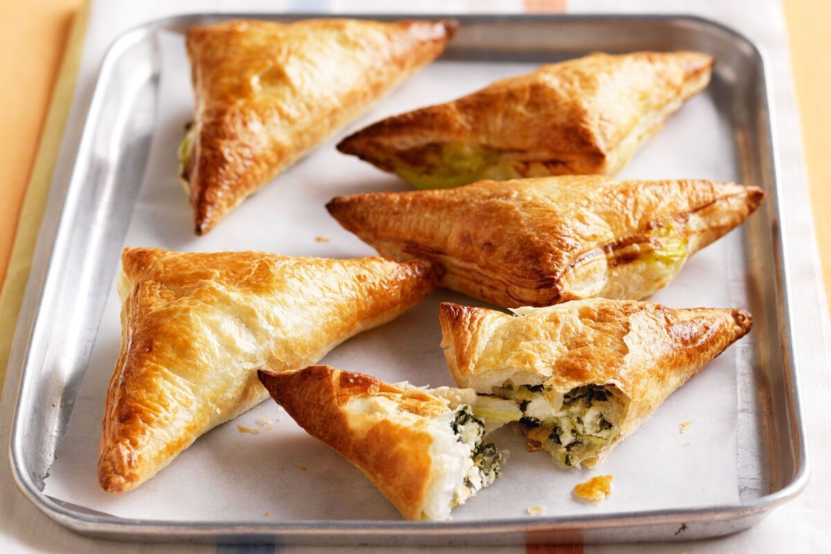 spinach-feta-turnovers-recipe