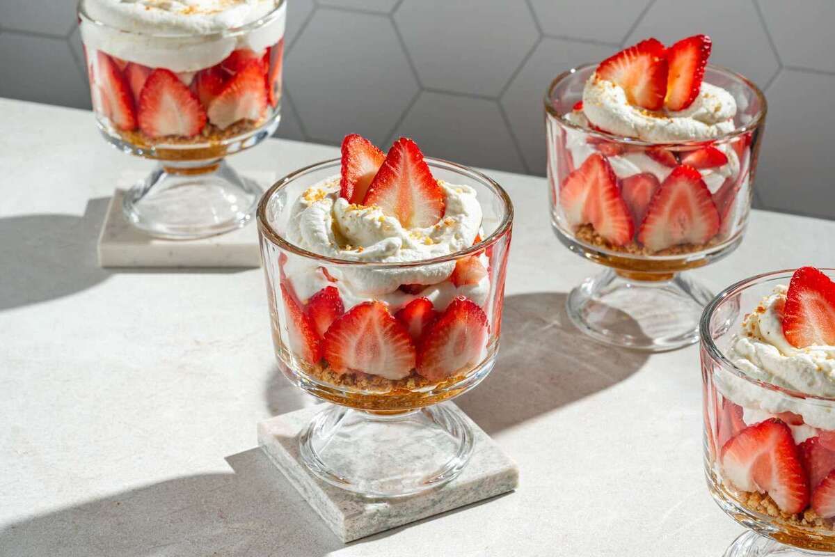 strawberry-parfaits-recipe