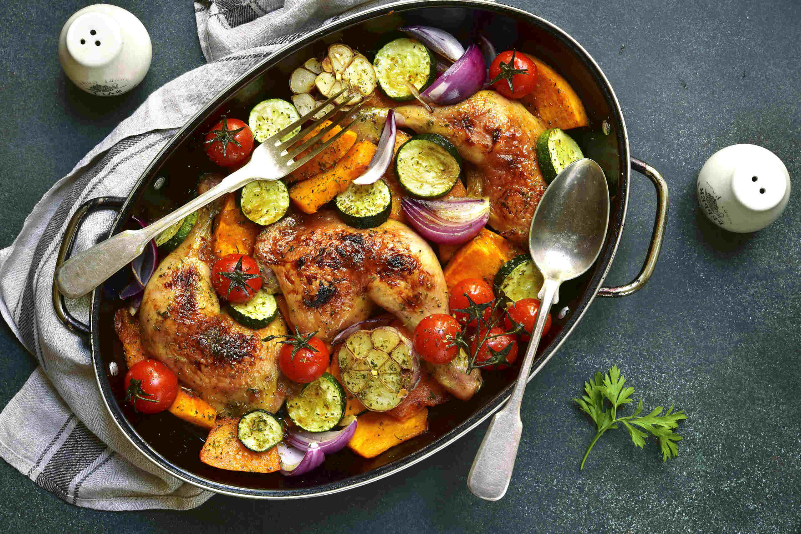 thyme-chicken-with-vegetables-recipe