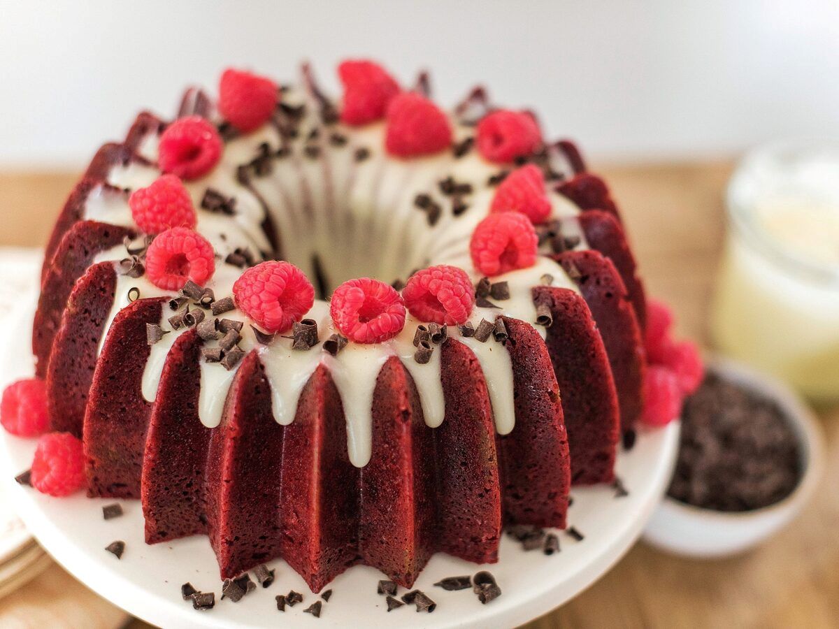 velvet-cream-cheese-bundt-cake-recipe