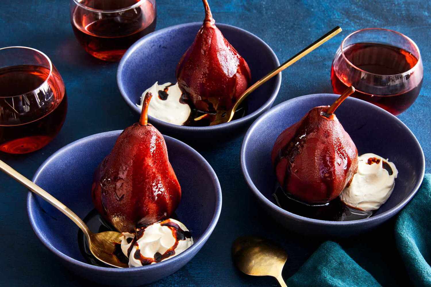 wine-poached-pears-recipe