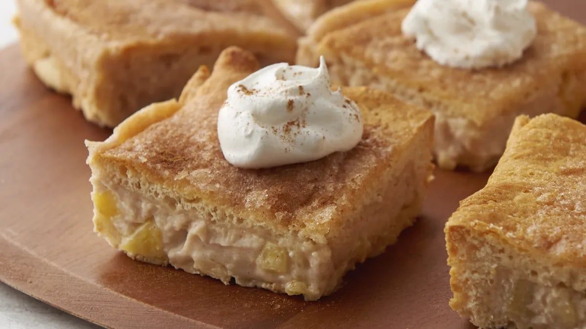 apple-cinnamon-cheesecake-bars-recipe