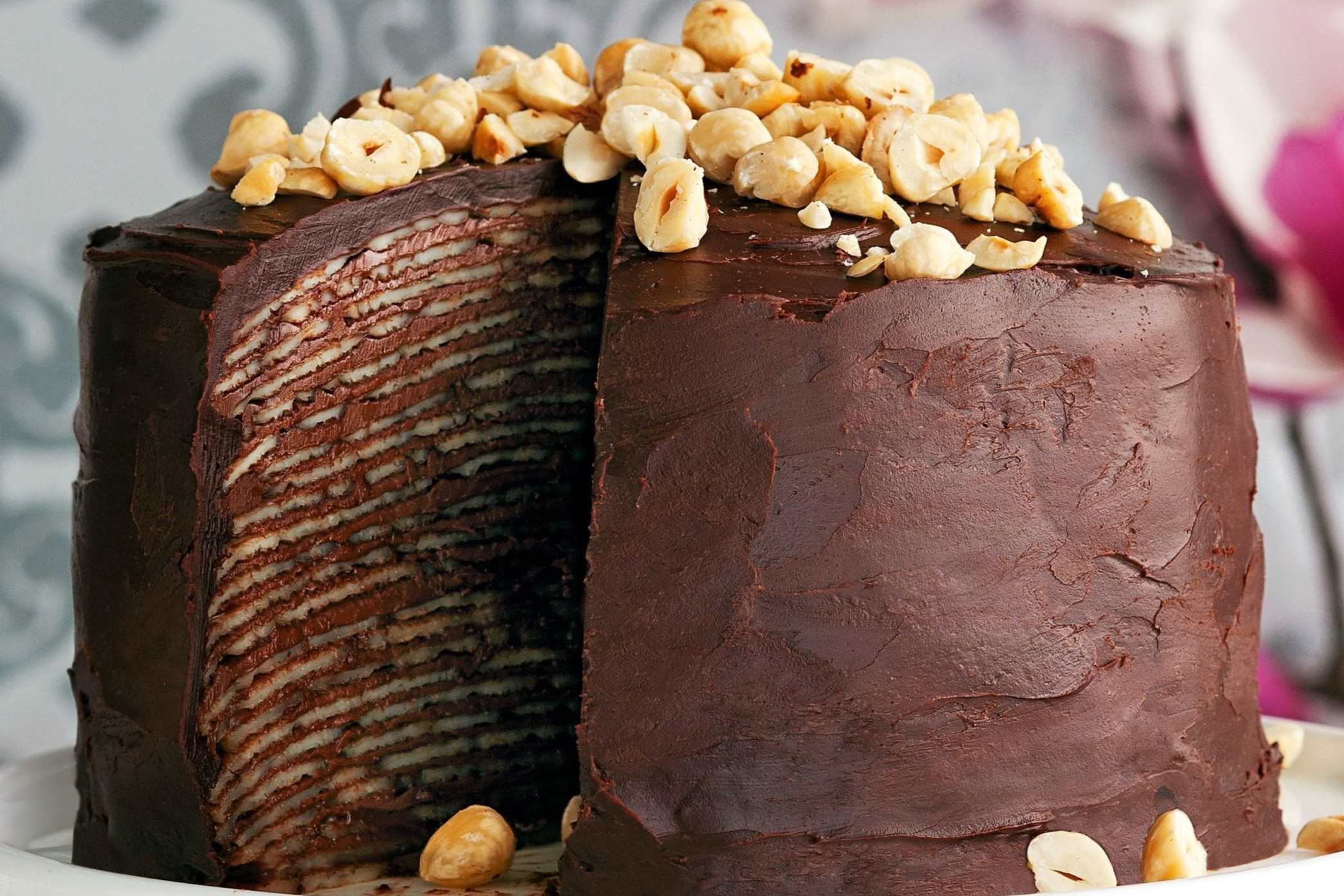 chocolate-hazelnut-crepe-cake-recipe