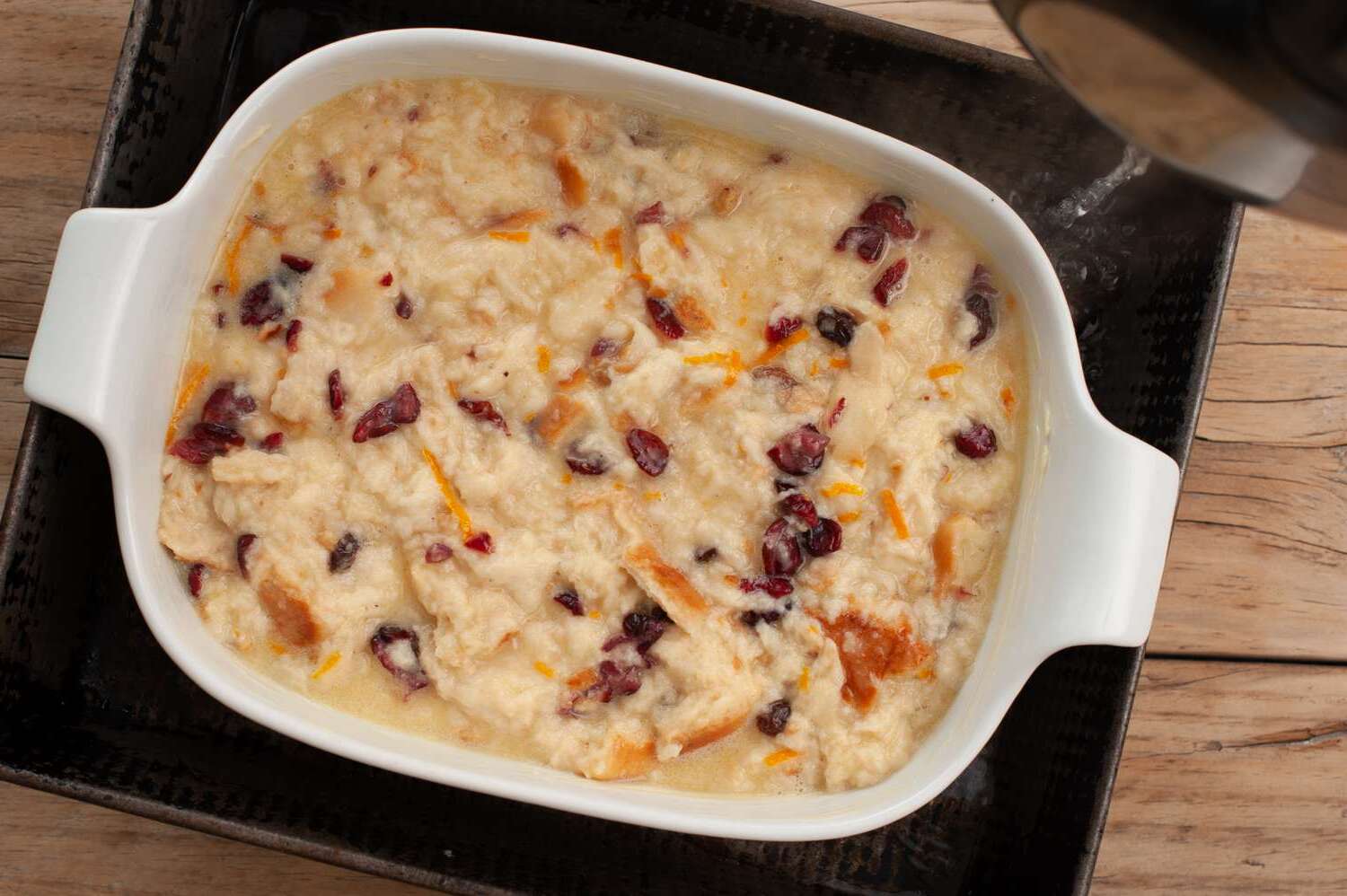 cranberry-orange-bread-pudding-recipe