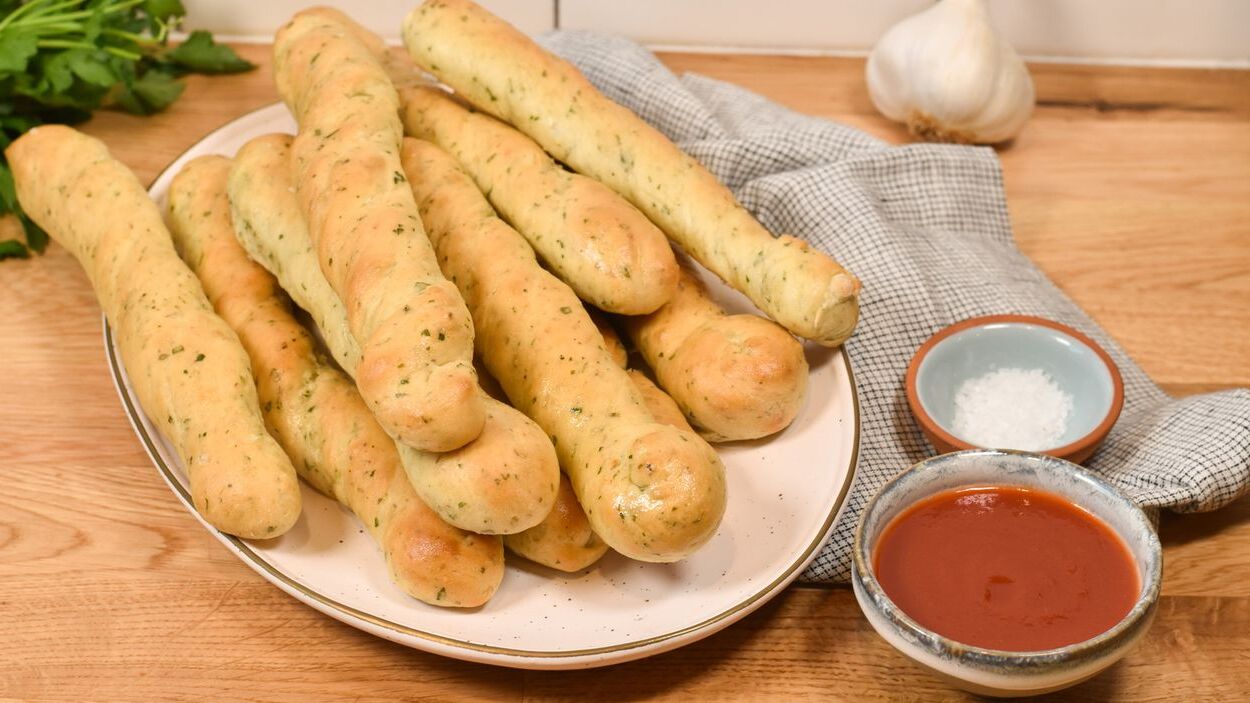 garlic-herb-breadsticks-recipe