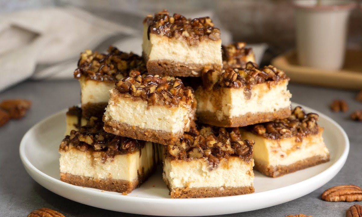 maple-pecan-cheesecake-bars-recipe