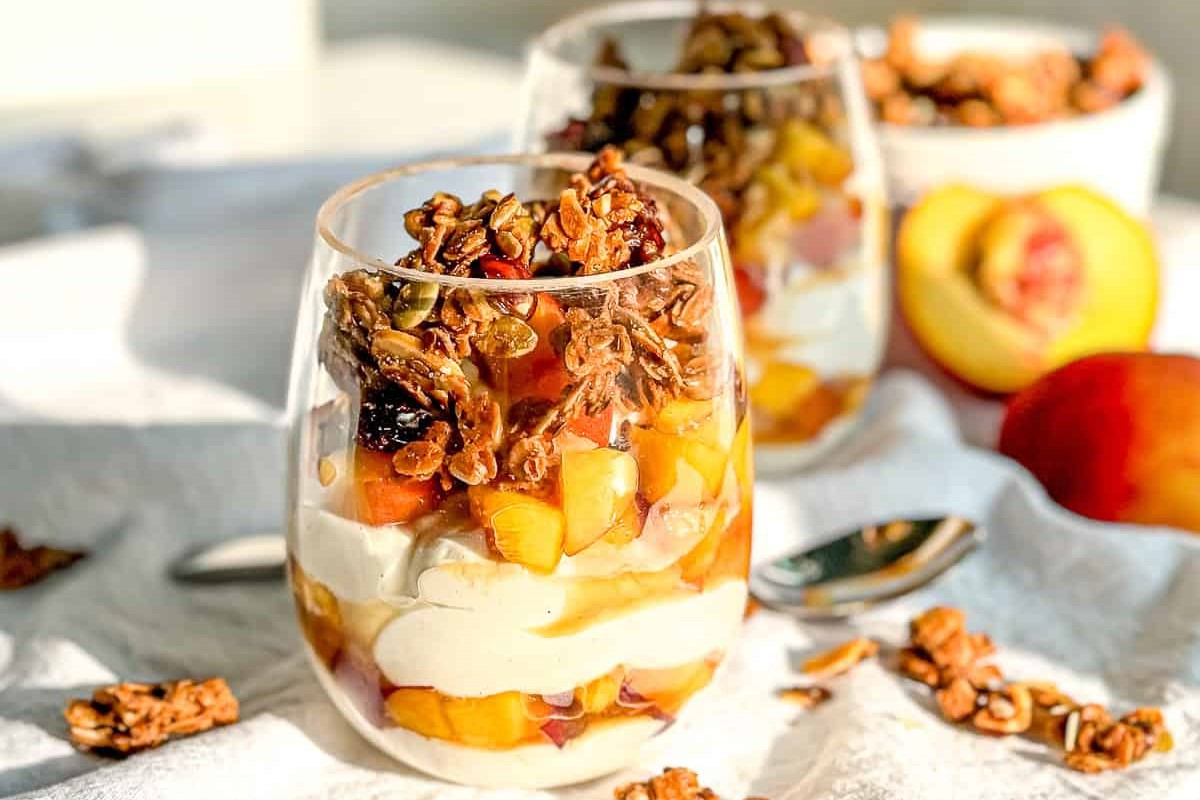 peach-yogurt-parfait-recipe