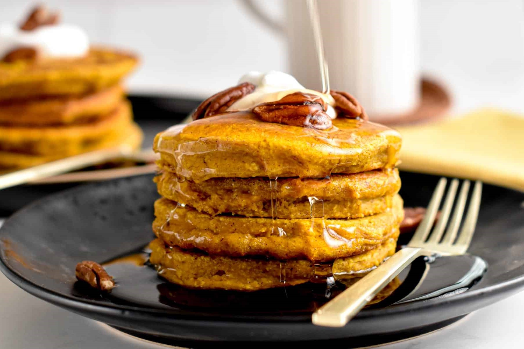 pumpkin-spice-oatmeal-pancake-recipe