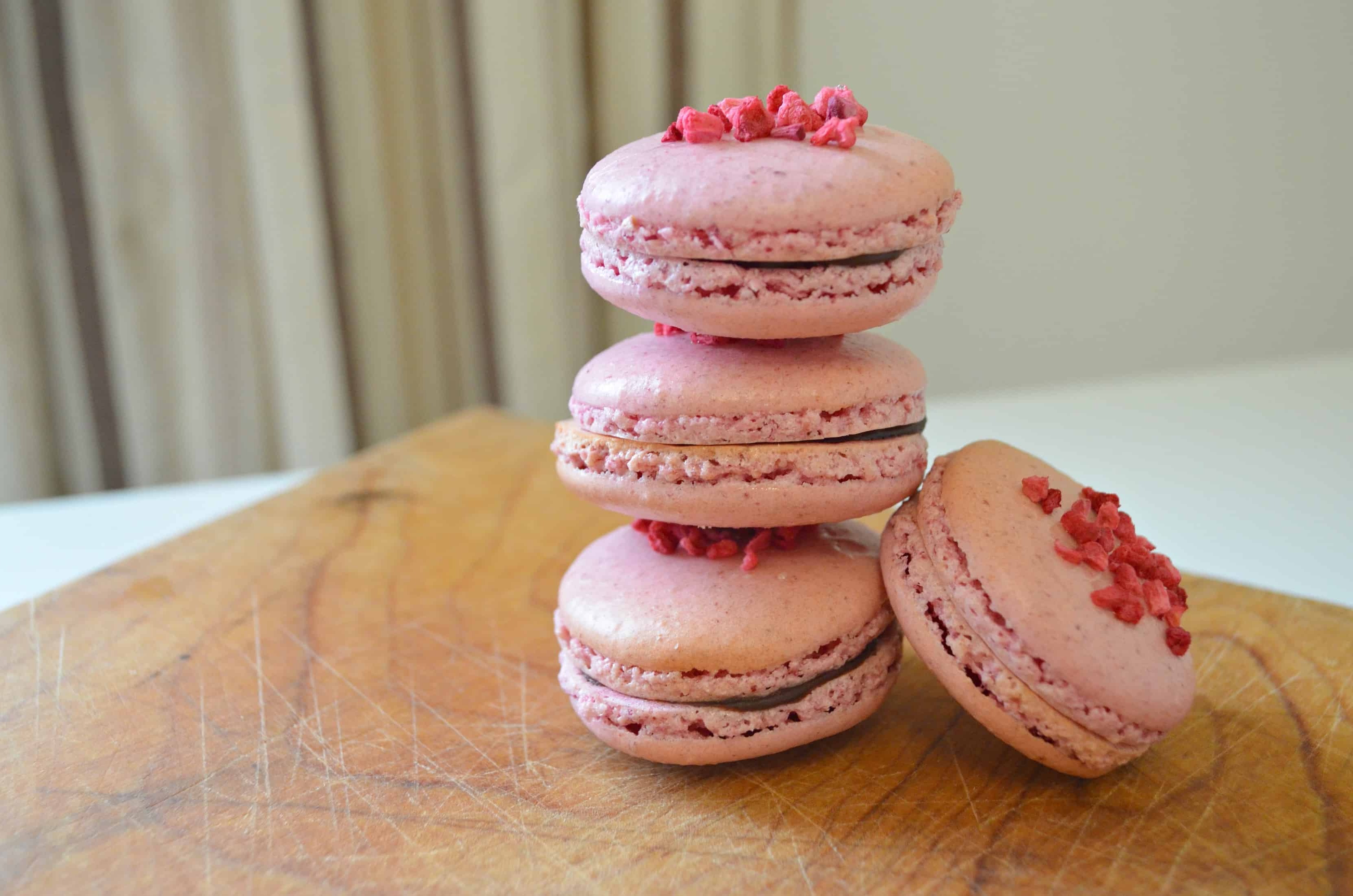 raspberry-macaron-recipe