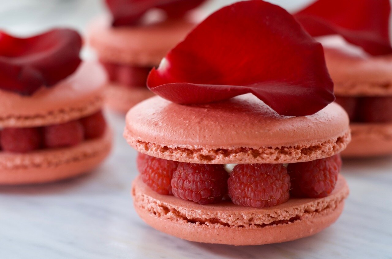 raspberry-rose-macaron-recipe