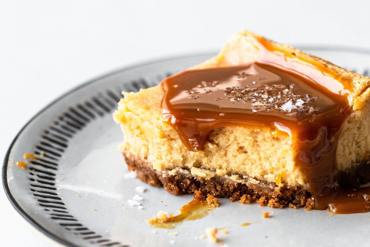 salted-caramel-cheesecake-bars-recipe