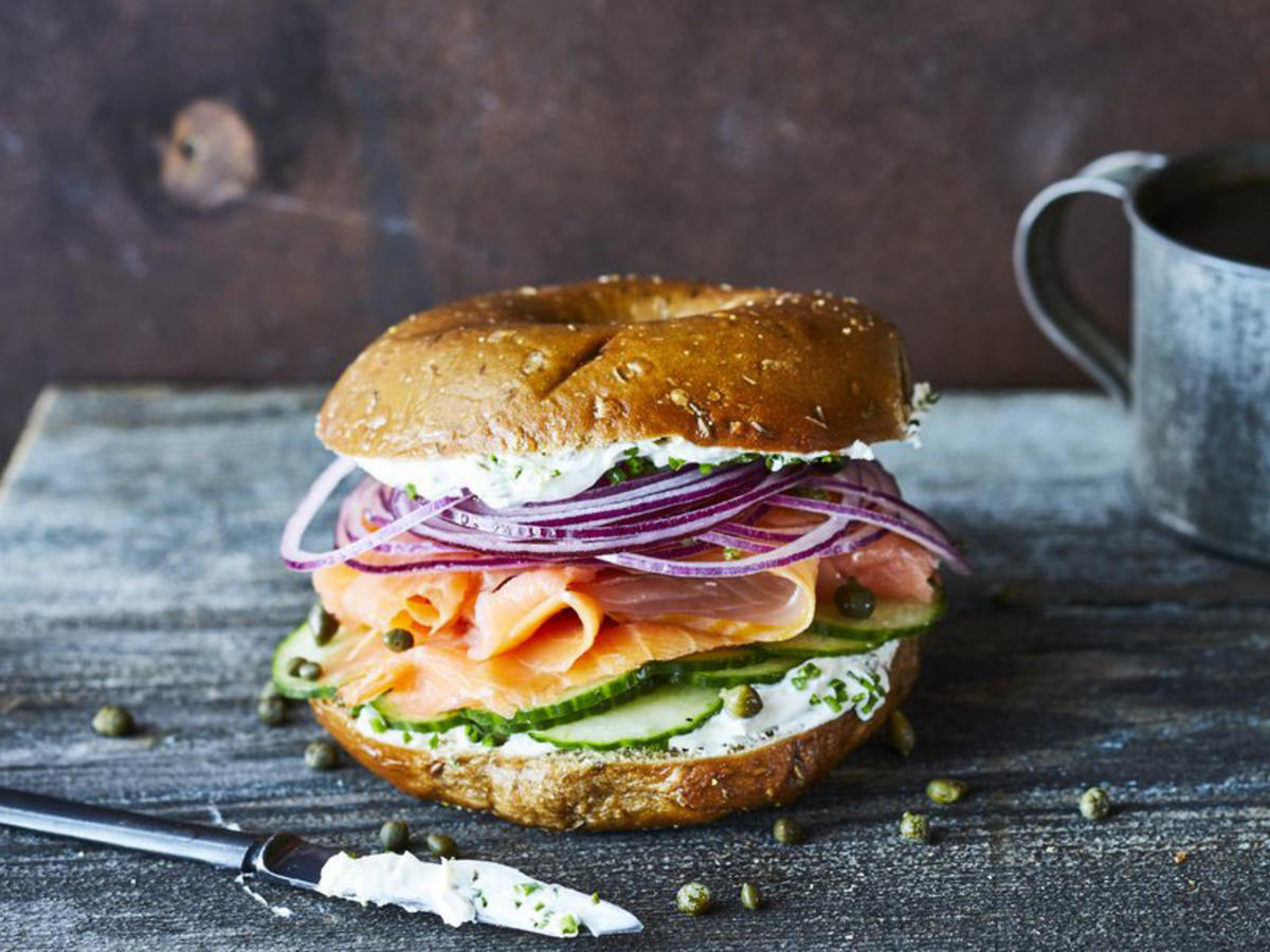 smoked-salmon-bagel-recipe