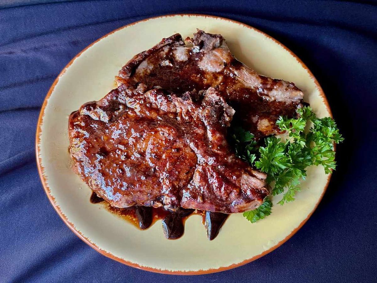 balsamic-glazed-pork-chops-recipe