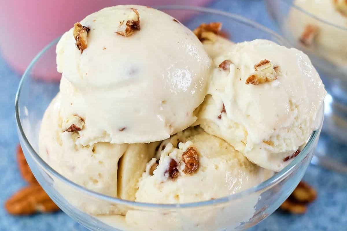 maple-pecan-ice-cream-recipe