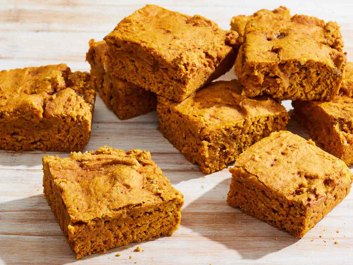 pumpkin-spice-blondies-recipe