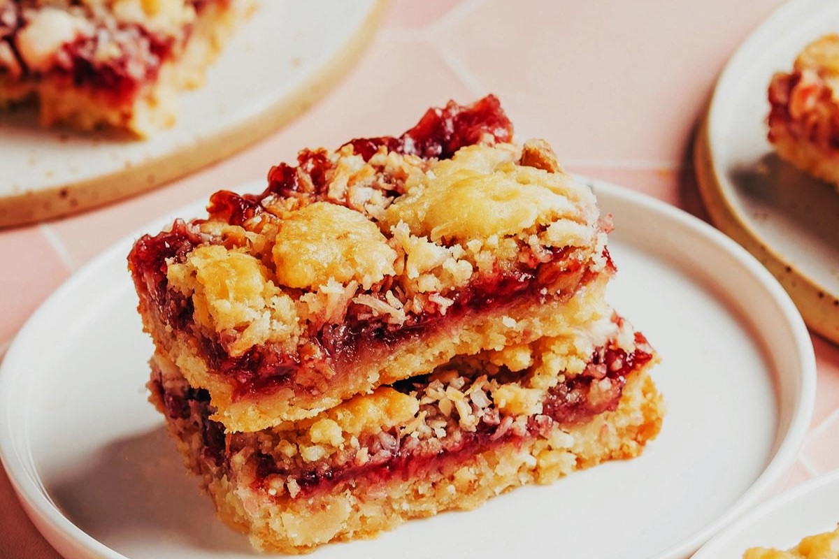 raspberry-coconut-bars-recipe