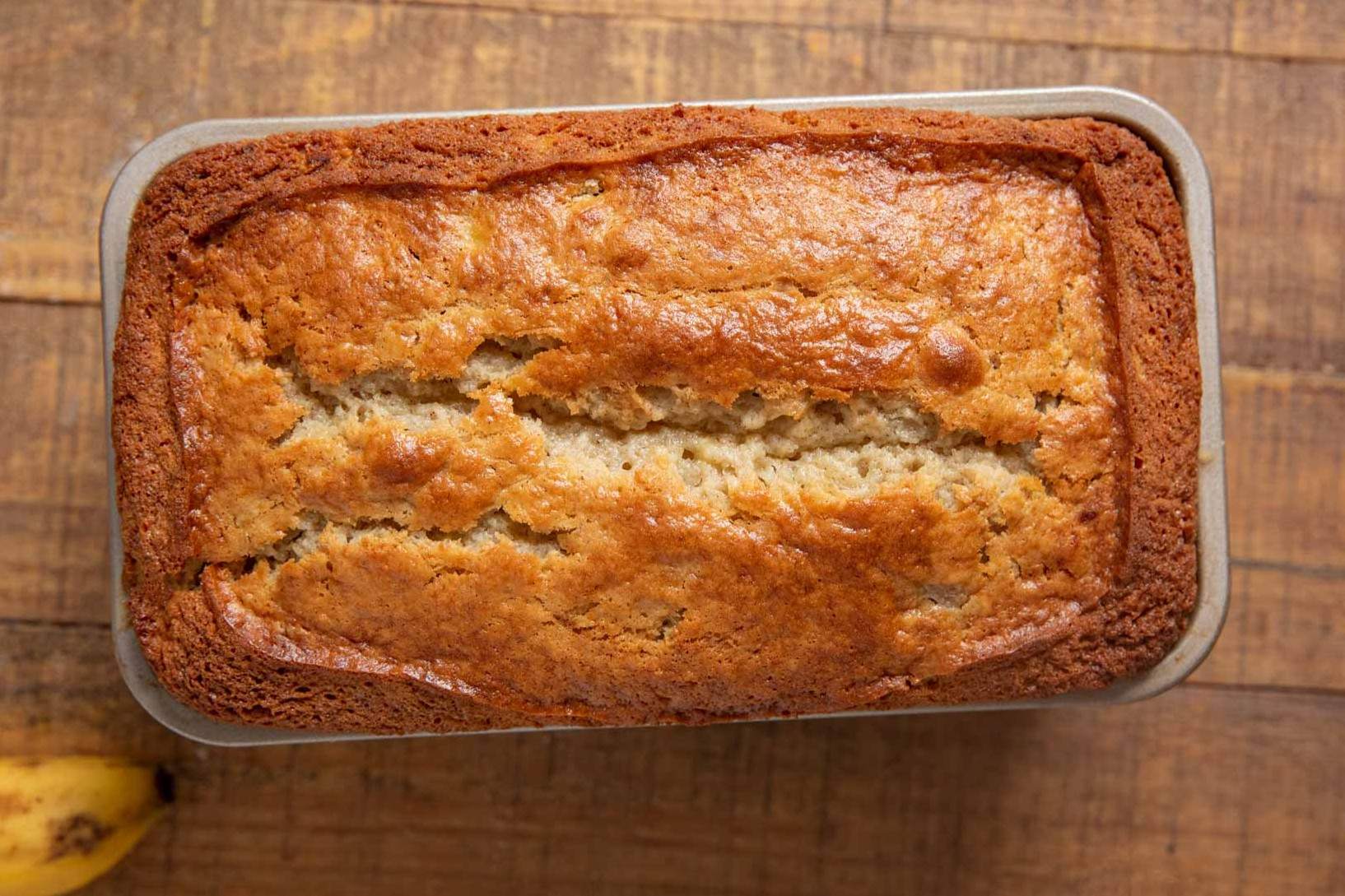 banana-sour-cream-bread-recipe