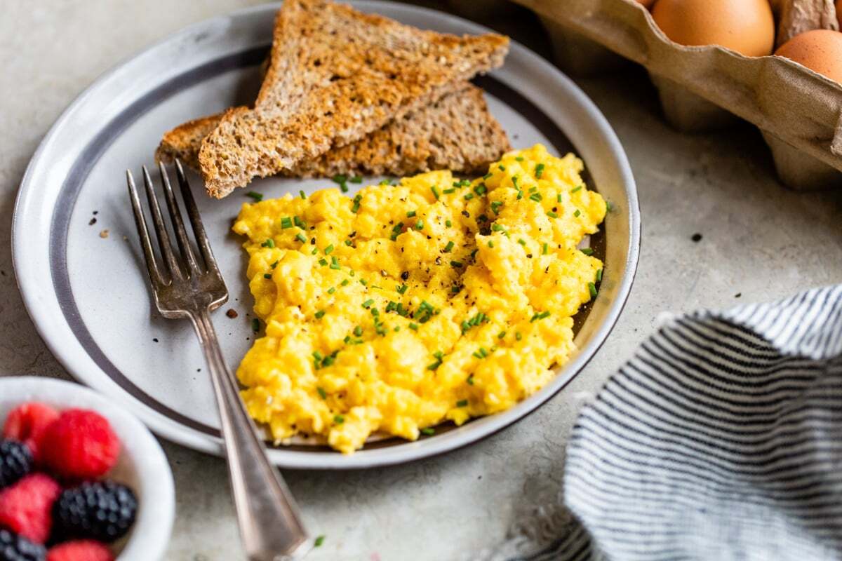 cottage-cheese-scrambled-eggs-recipe