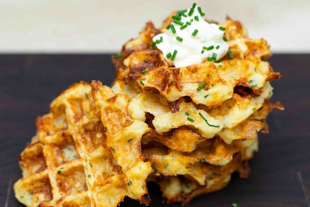 crispy-cheesy-potato-waffles-recipe