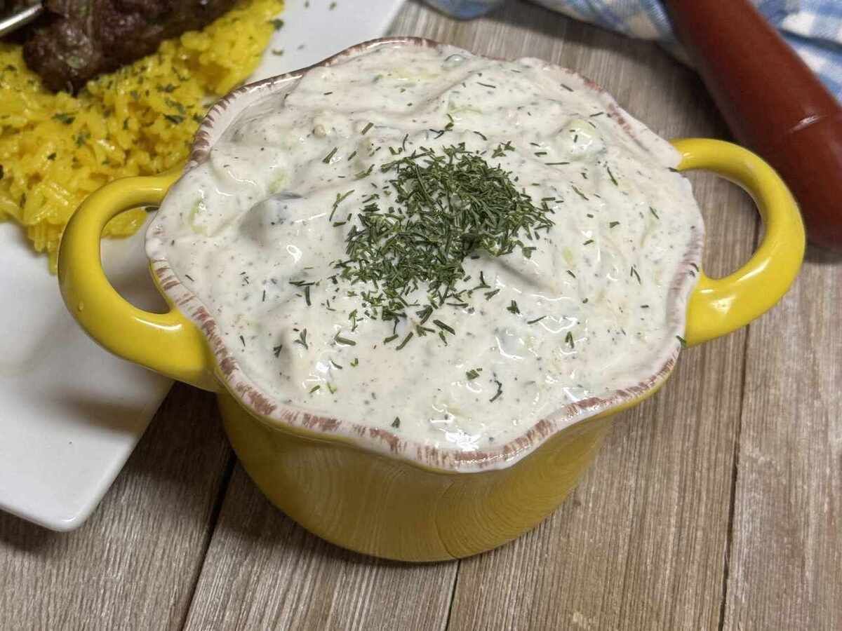 cucumber-gyro-sauce-recipe