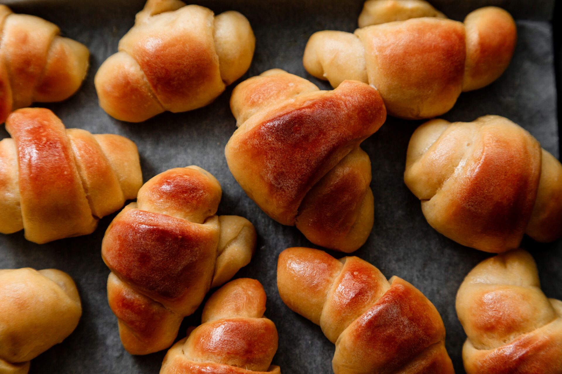 golden-crescent-rolls-recipe