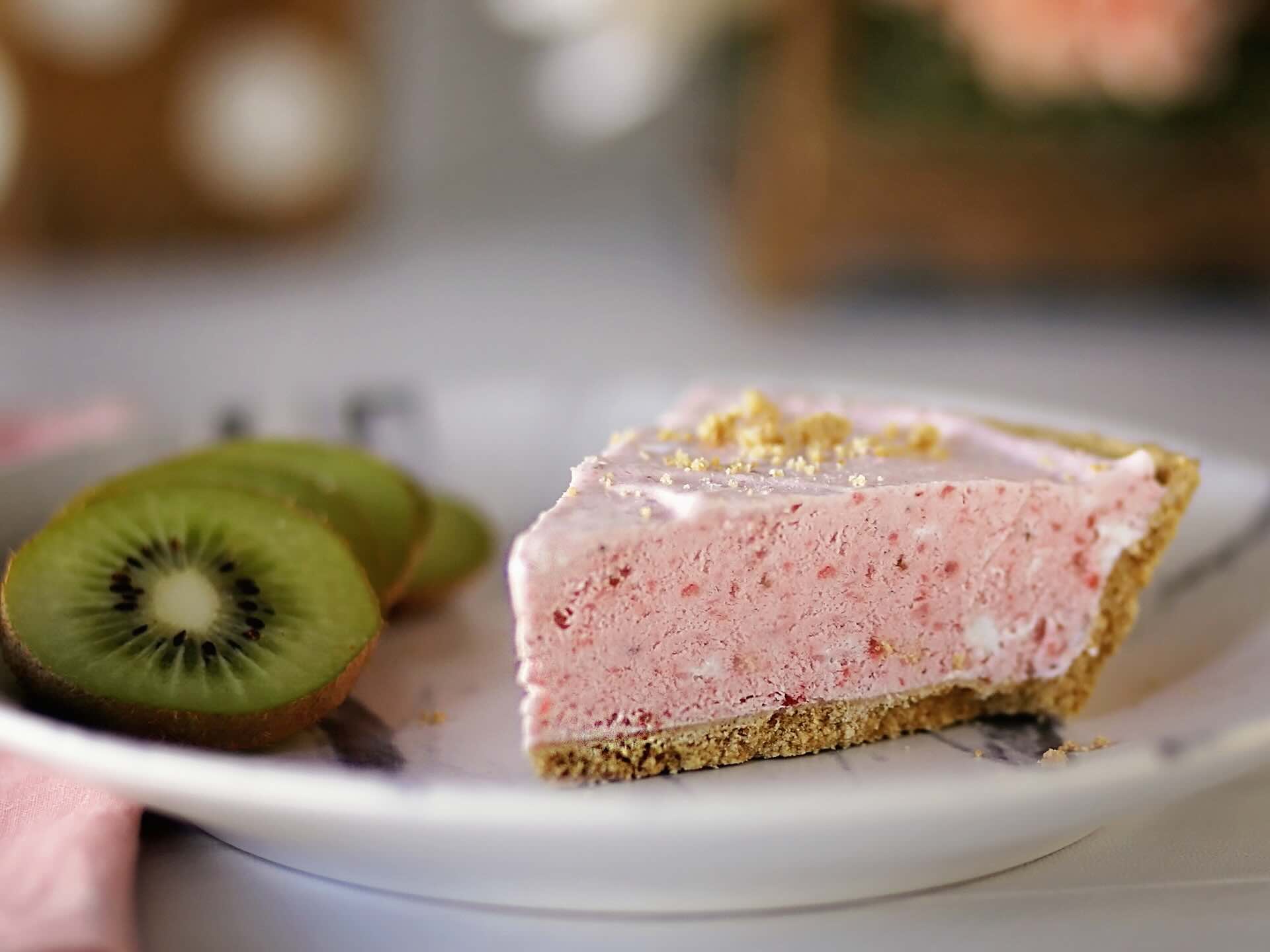 strawberry-frozen-pie-recipe